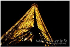 Widok na szczyt Wieży Eiffela z drugiego poziomu